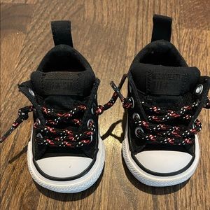 Baby Converse infant size 2